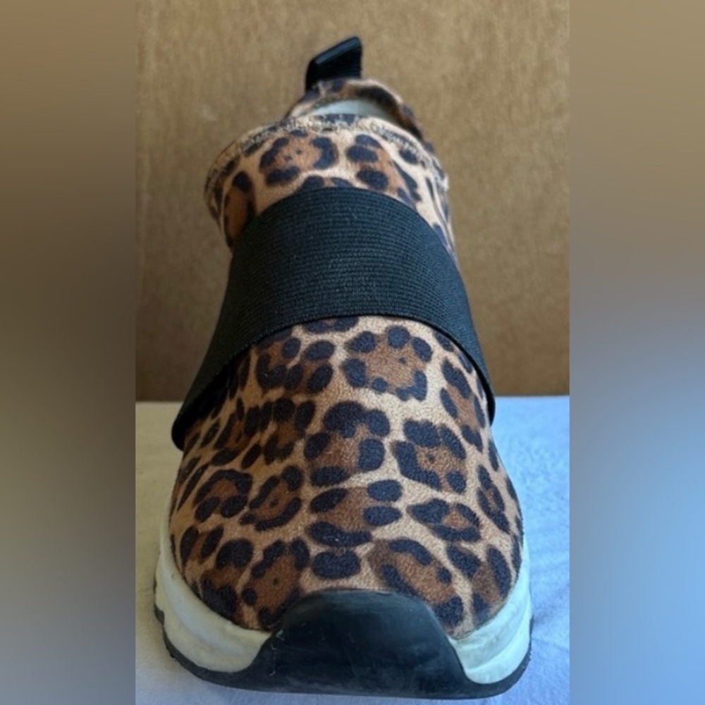 Women's Sole Society Leopard Print Slip-On Sneakers Size 8 - Picture 4 of 13